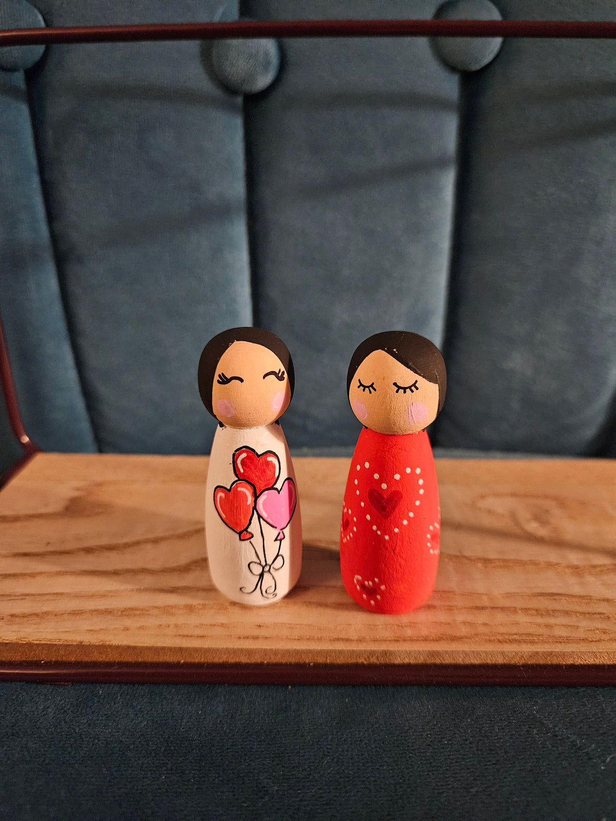 Set of 2 valentines peg dolls