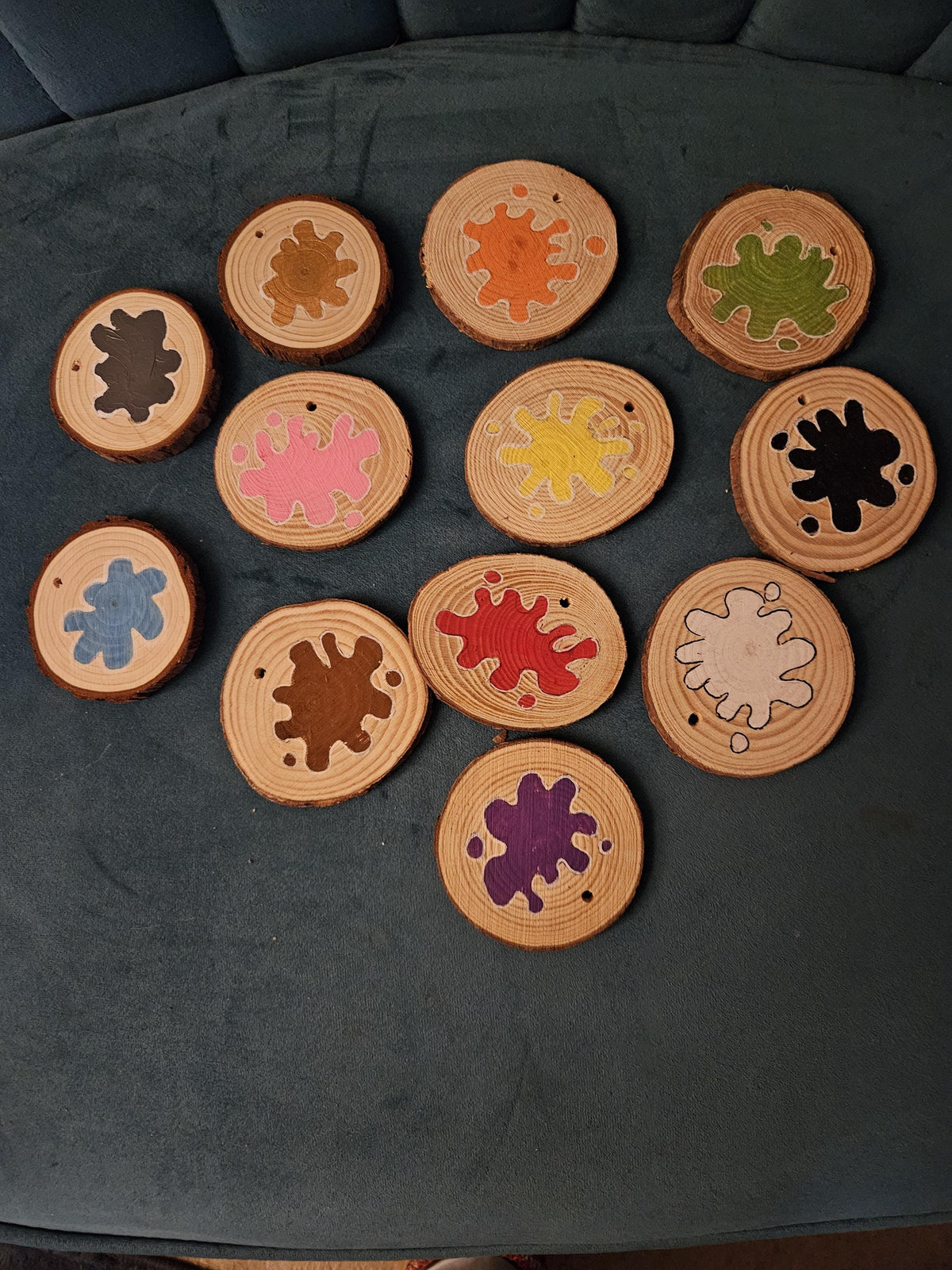 learn colours log slices slices measure 7-9 cm