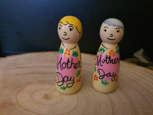 Personalized Handpainted Mother's Day Peg Doll (6.5cm)