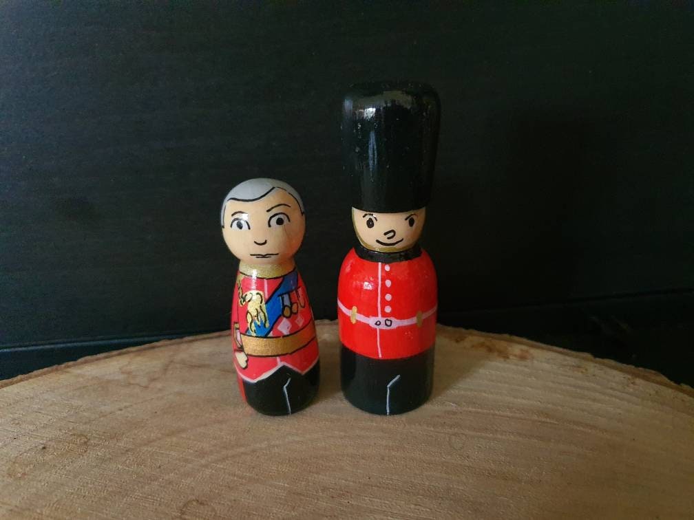 King Charles and Guard Peg Doll Set
