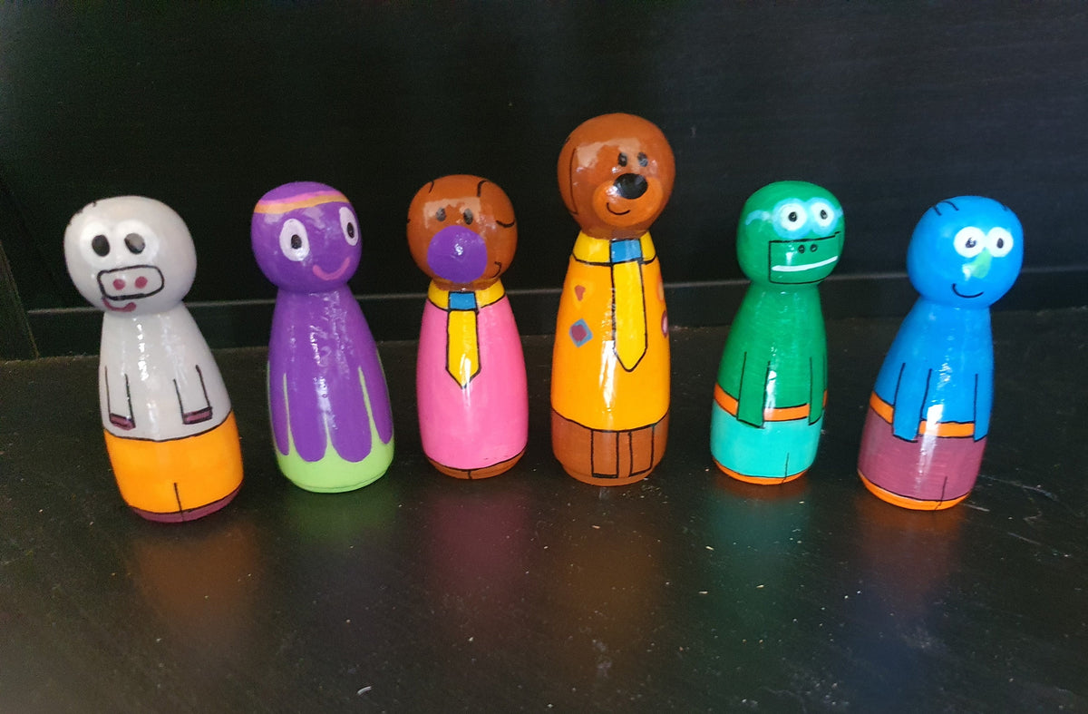 Character peg doll set super cute for imaginative play